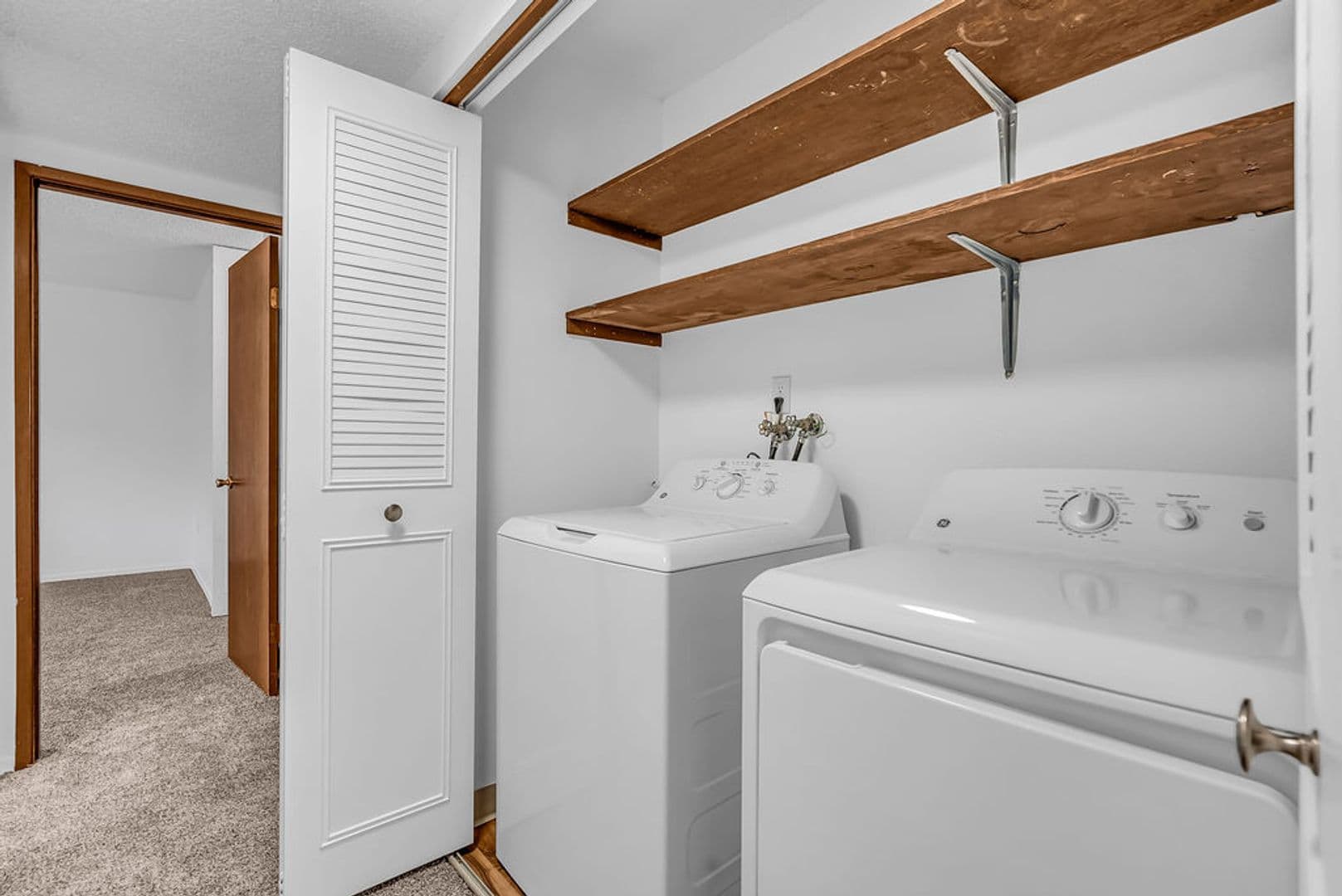King City Apartment: 11773 SW King George Dr