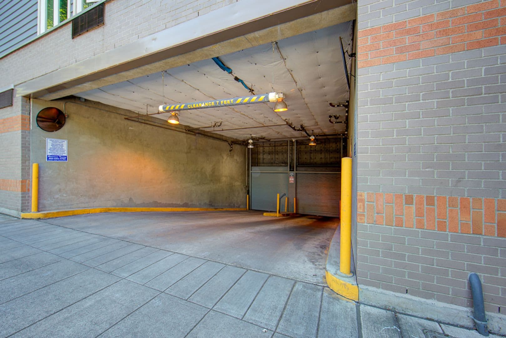 Portland Apartment: 1425 NE 7th Ave