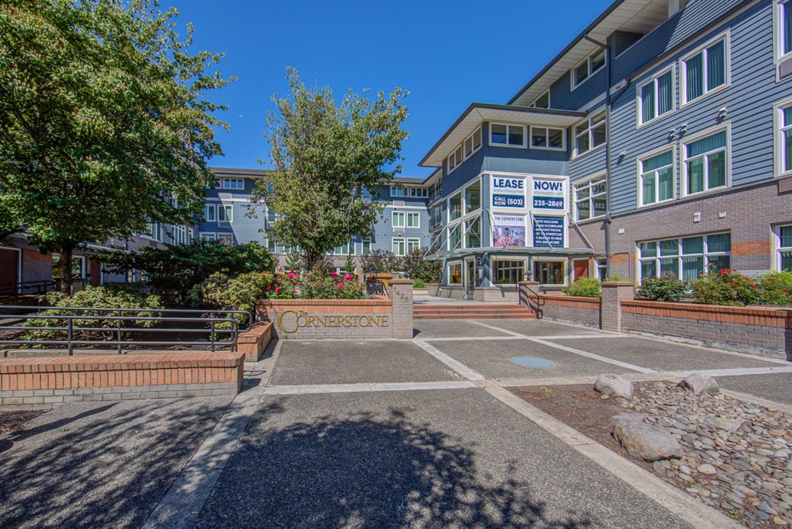 Portland Apartment: 1425 NE 7th Ave