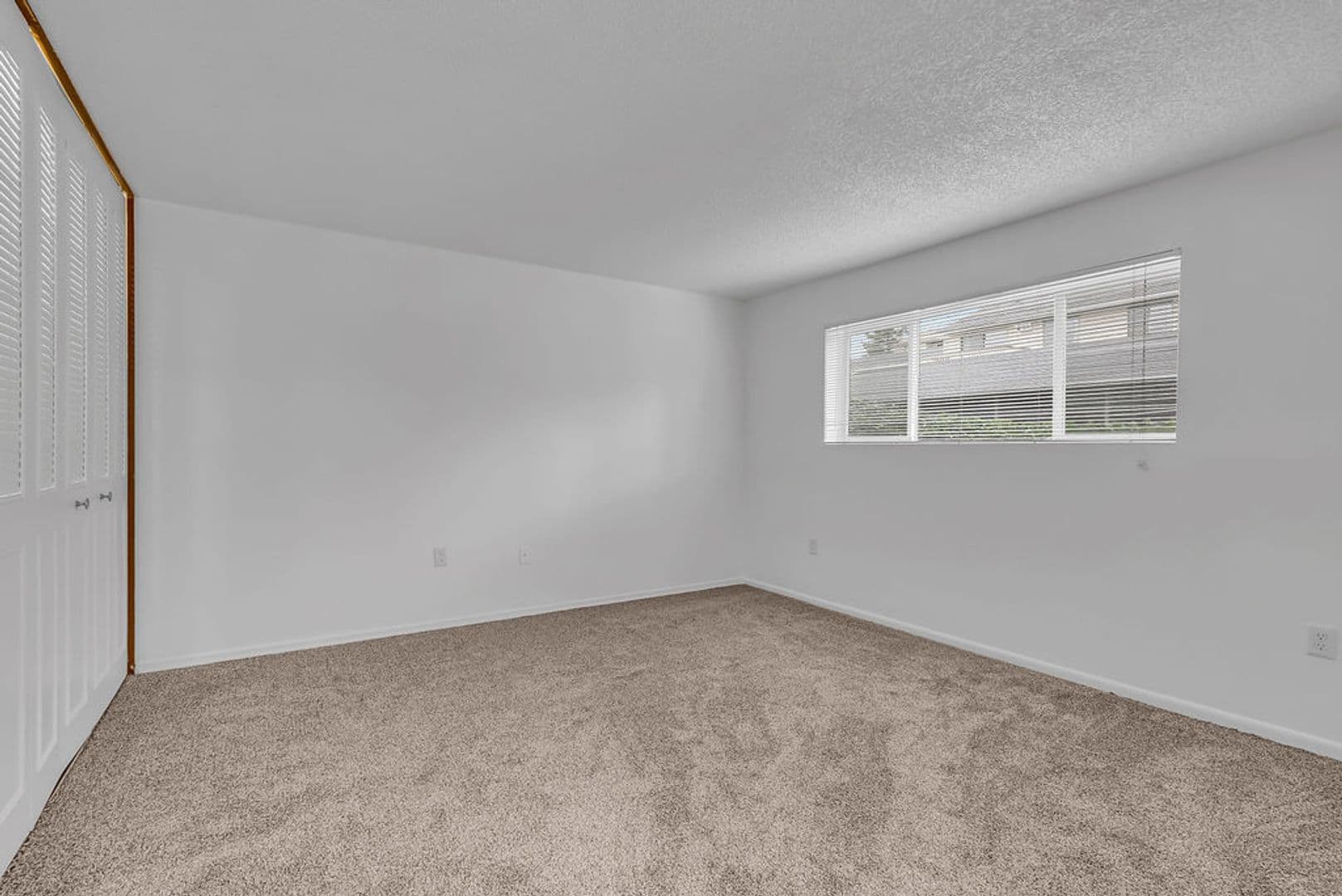 King City Apartment: 11773 SW King George Dr