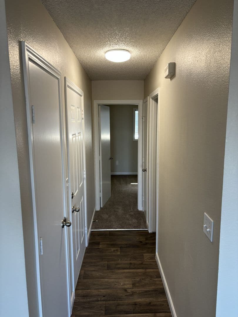 Portland Apartment: 1402-1422 SW Hall St