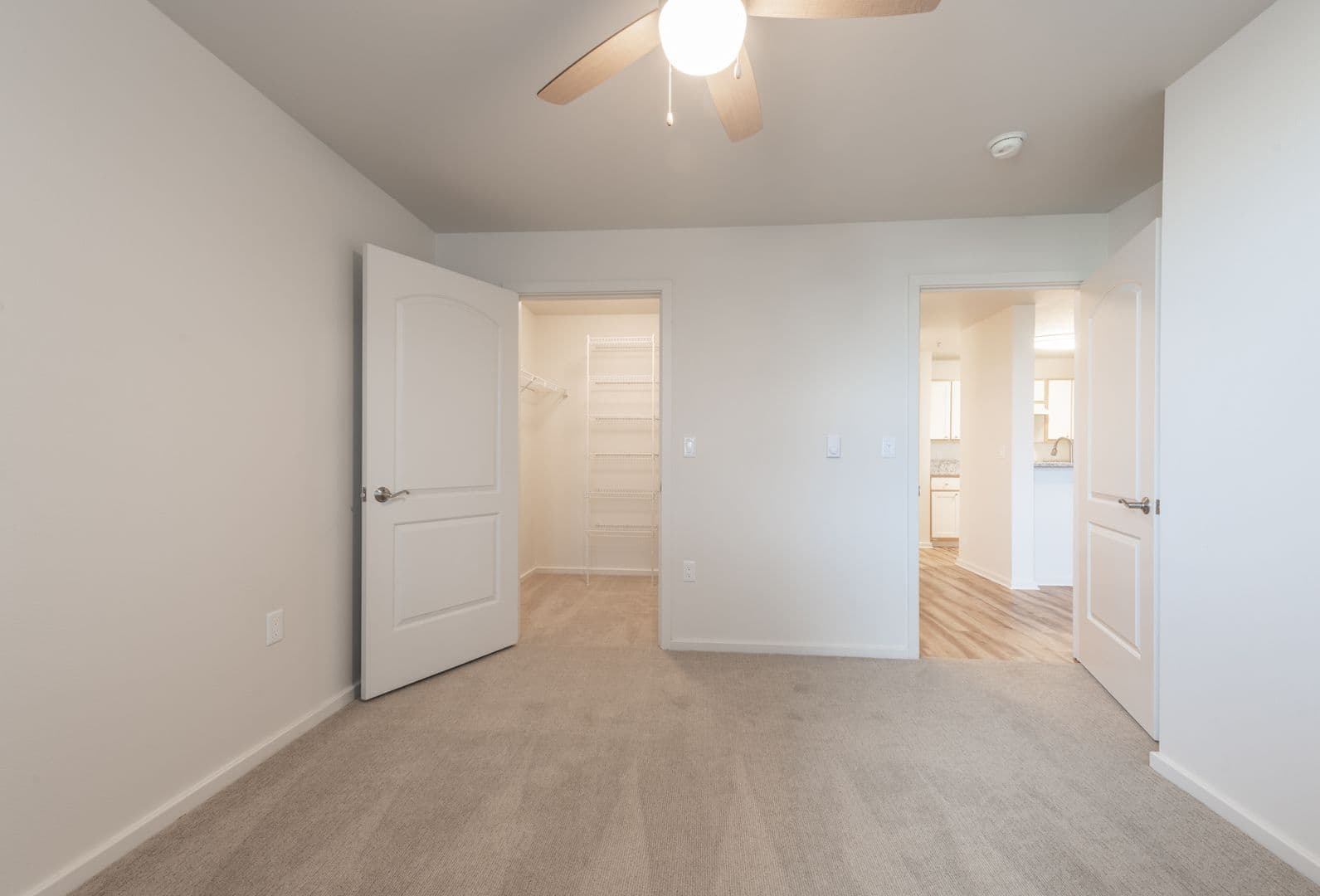 Portland Apartment: 303 NE 16th Ave