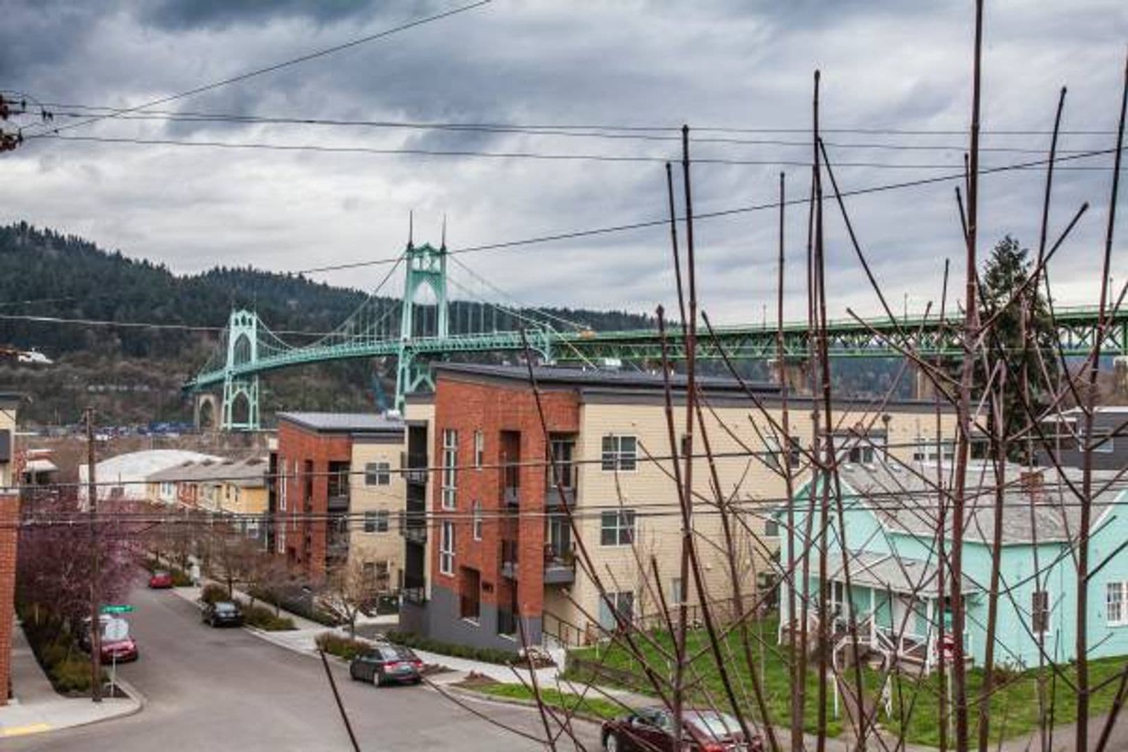 Portland Apartment: 6855 N. Burlington Ave