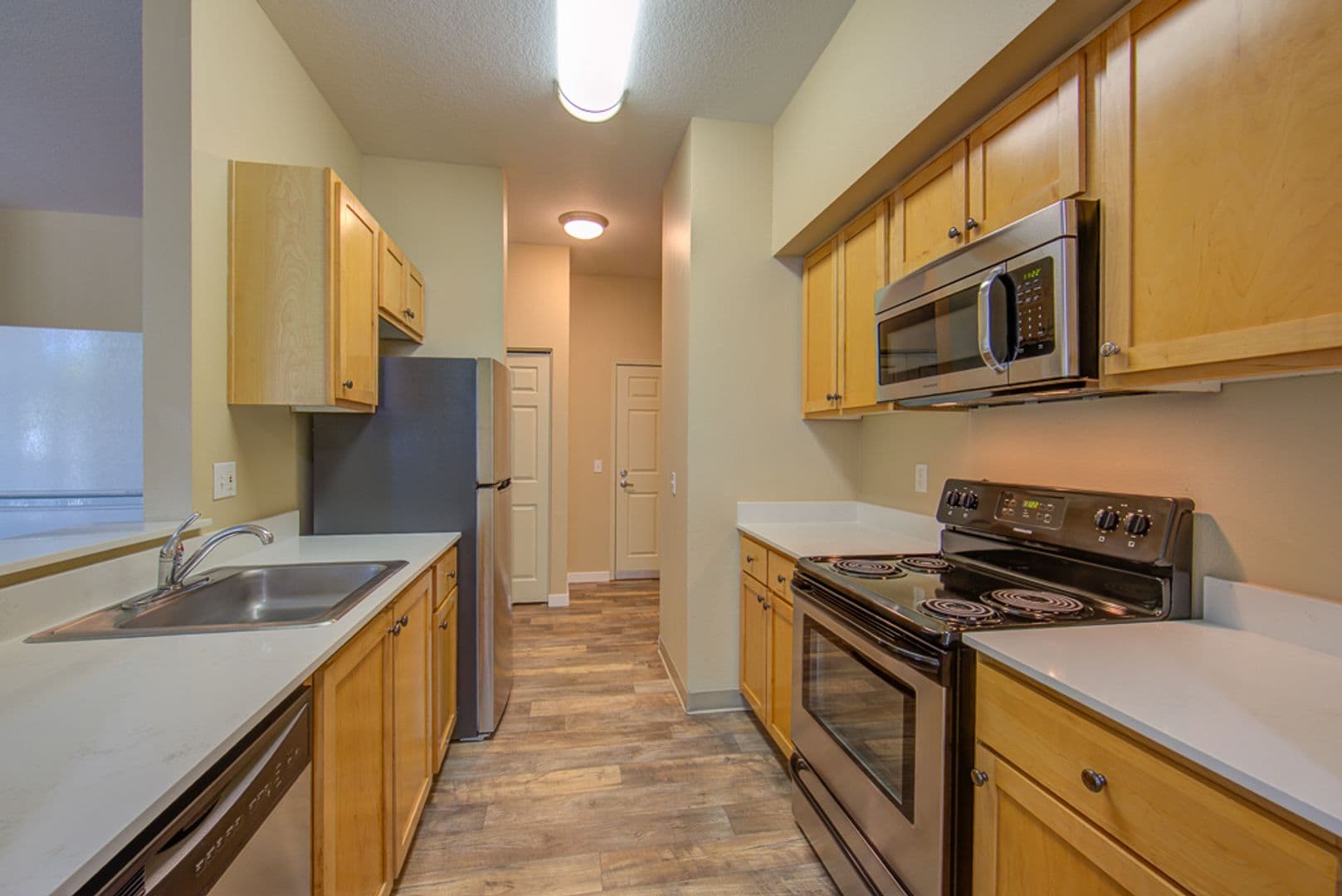 Portland Apartment: 1425 NE 7th Ave