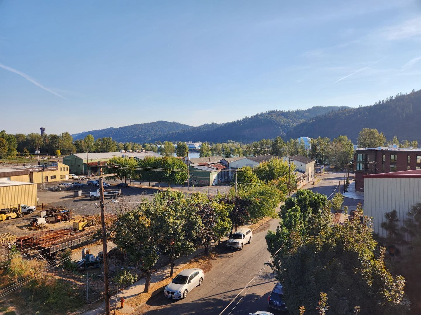 Portland Apartment: 6855 N. Burlington Ave