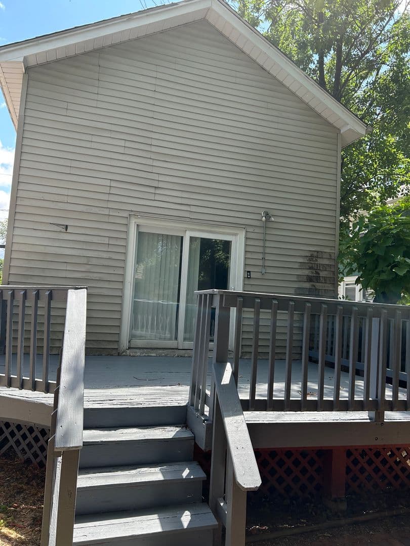 Garfield Heights House: 9505 Sladden Ave