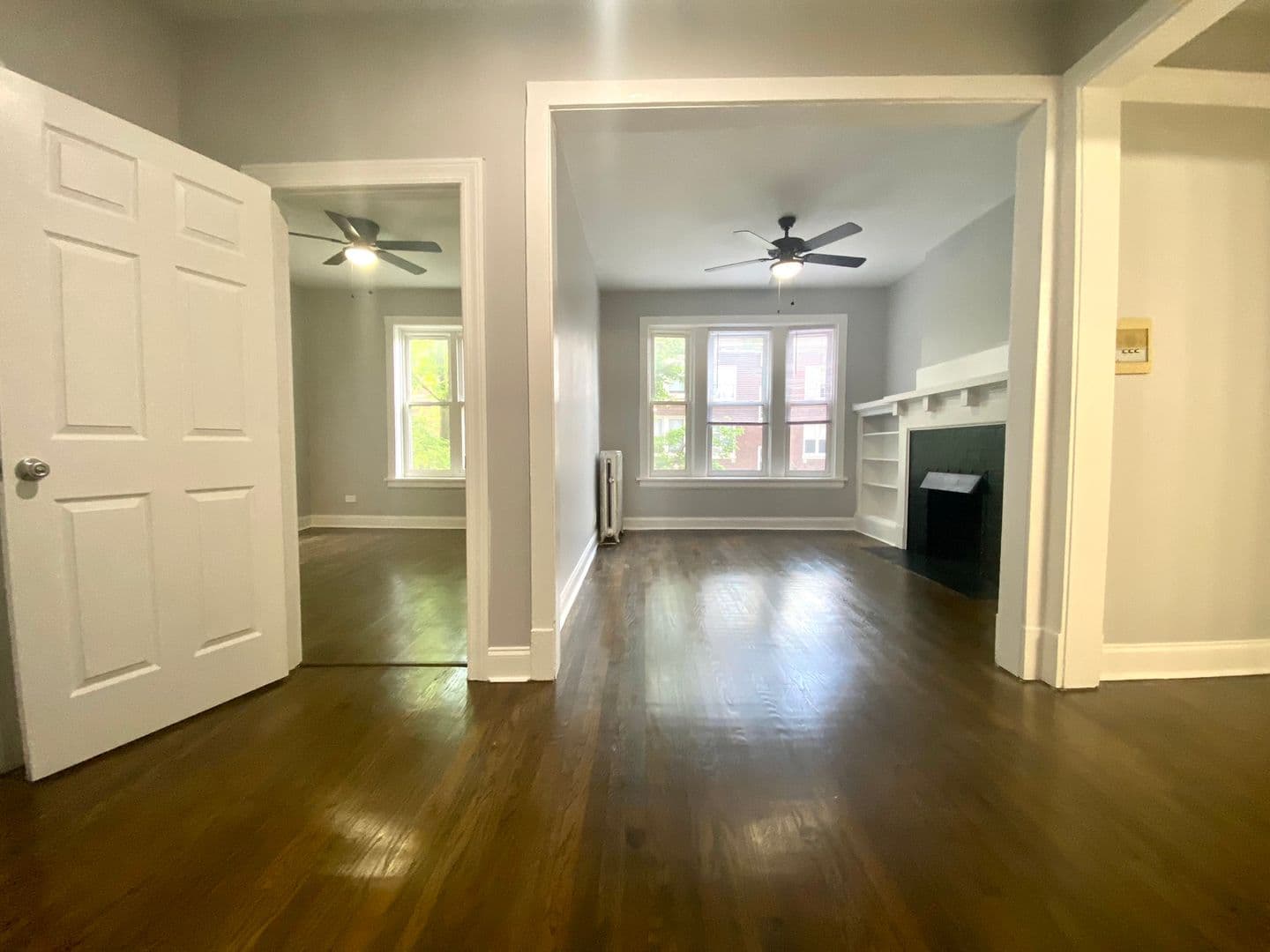 Chicago Apartment: 6257 N. Lakewood