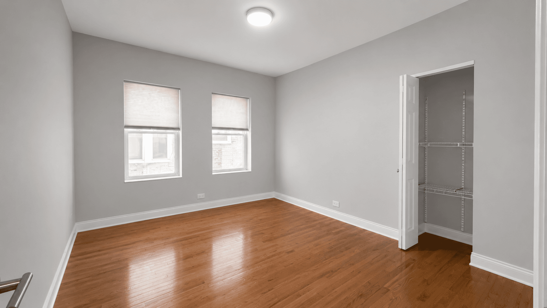 Chicago Apartment: 6981 N. Sheridan Road