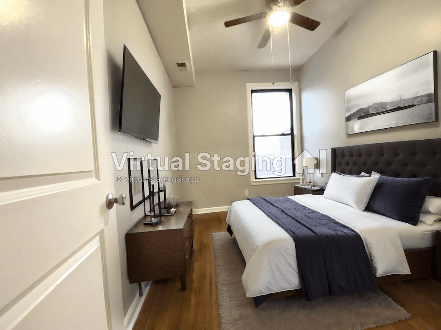 Chicago Apartment: 906 W. Montrose