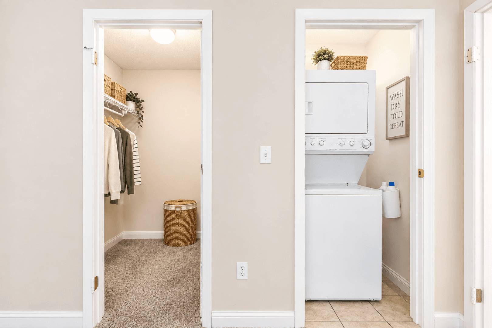 Gahanna Apartment: 4182 Appian Way West, Unit E