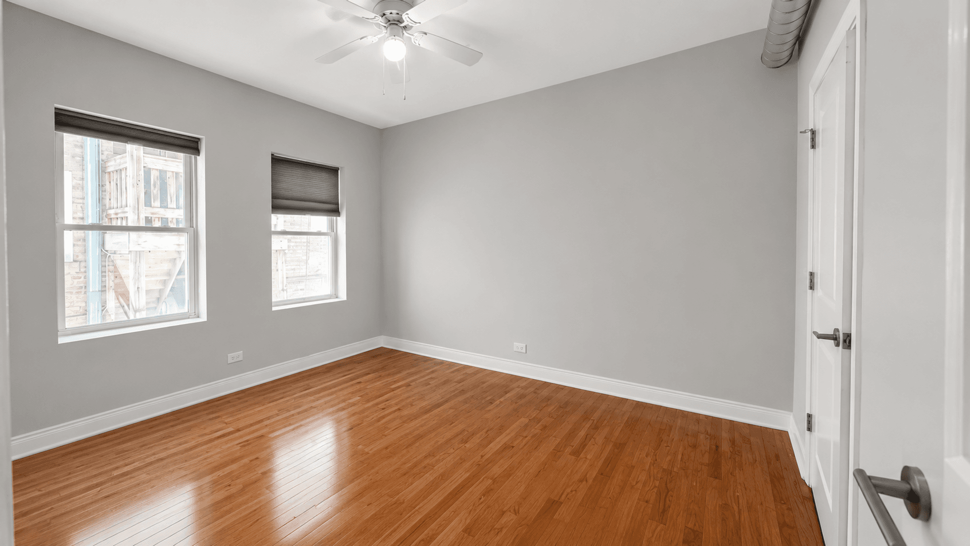 Chicago Apartment: 6981 N. Sheridan Road