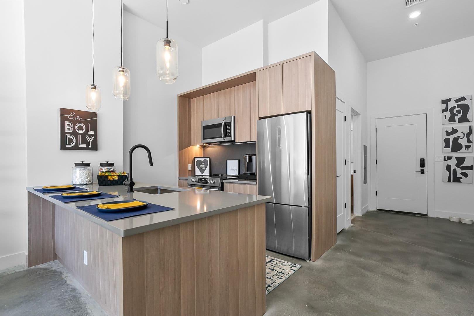 New Britain Apartment: 267 Main St