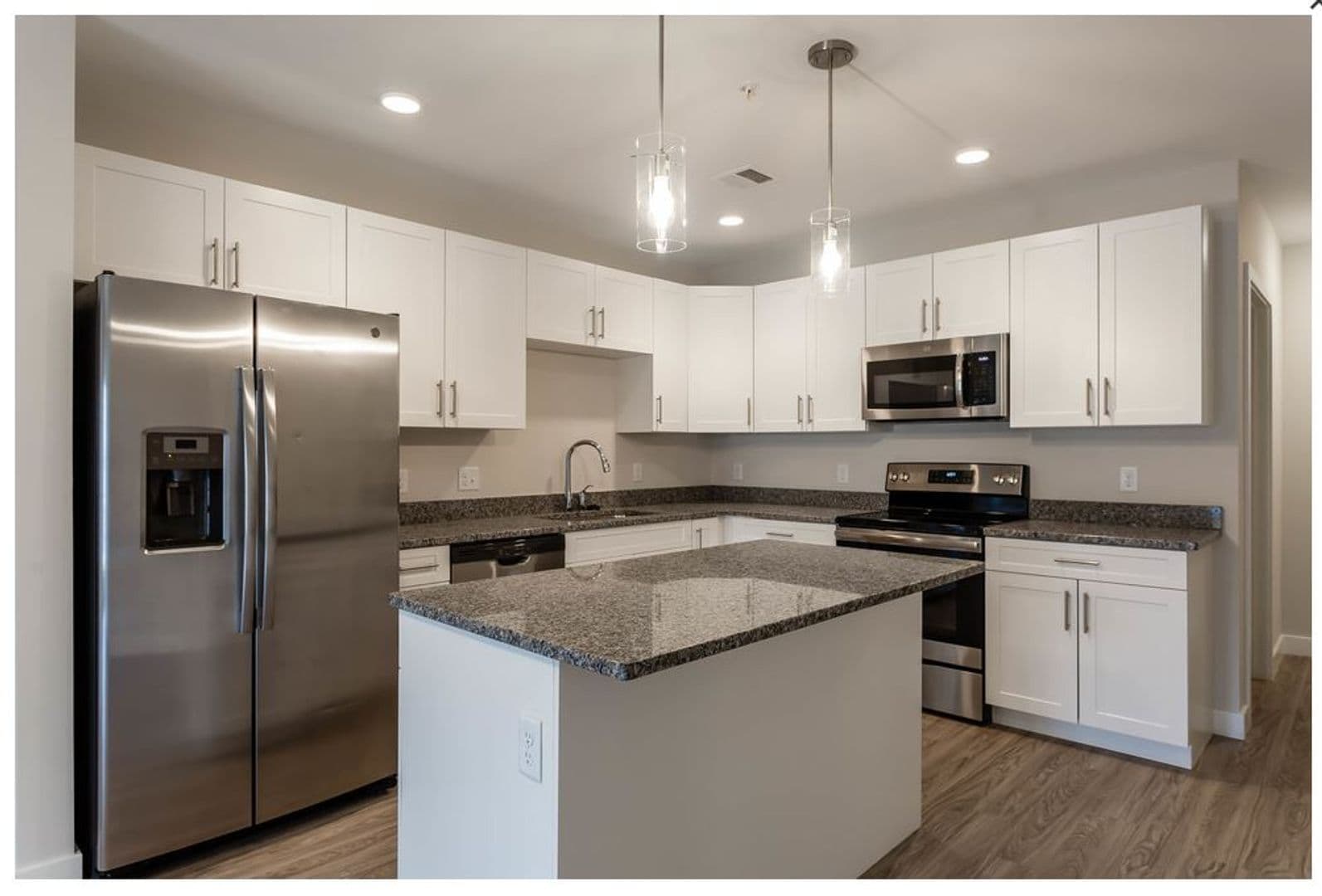 Vernon Apartment: 2 Trail Run, Clubhouse