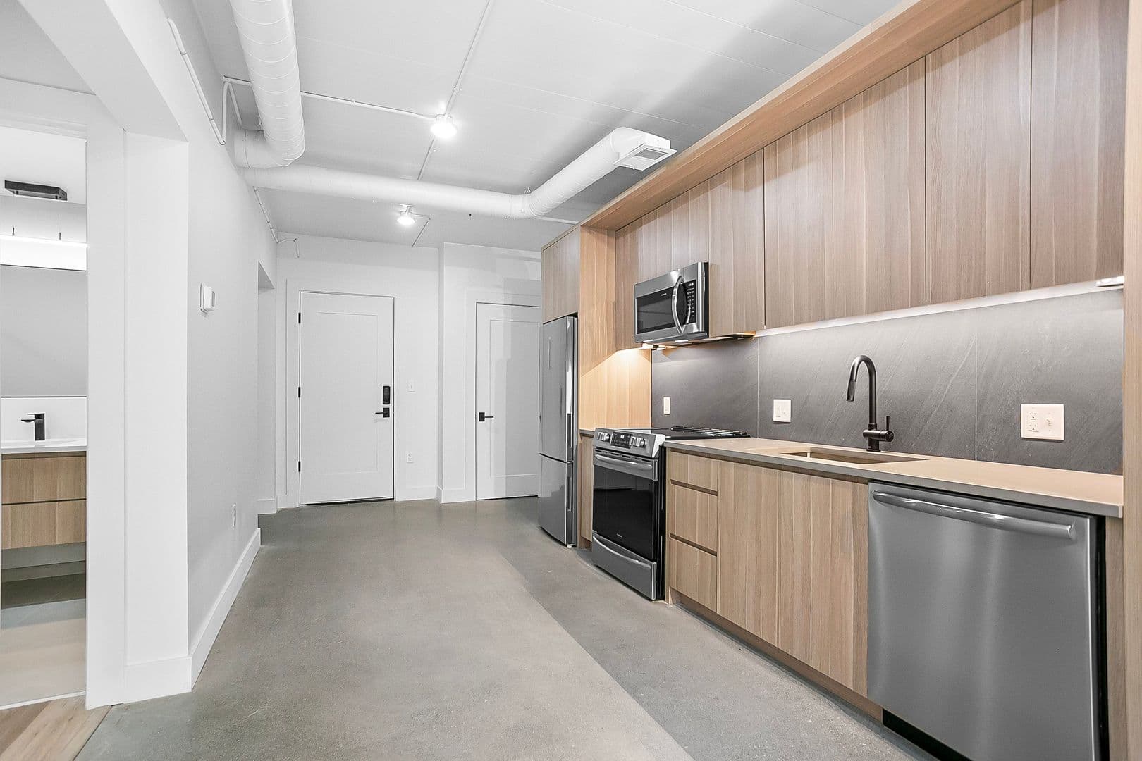 New Britain Apartment: 267 Main St