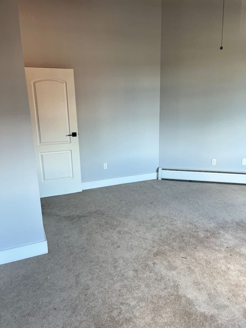 Springfield Apartment: 45 Willow Street #521