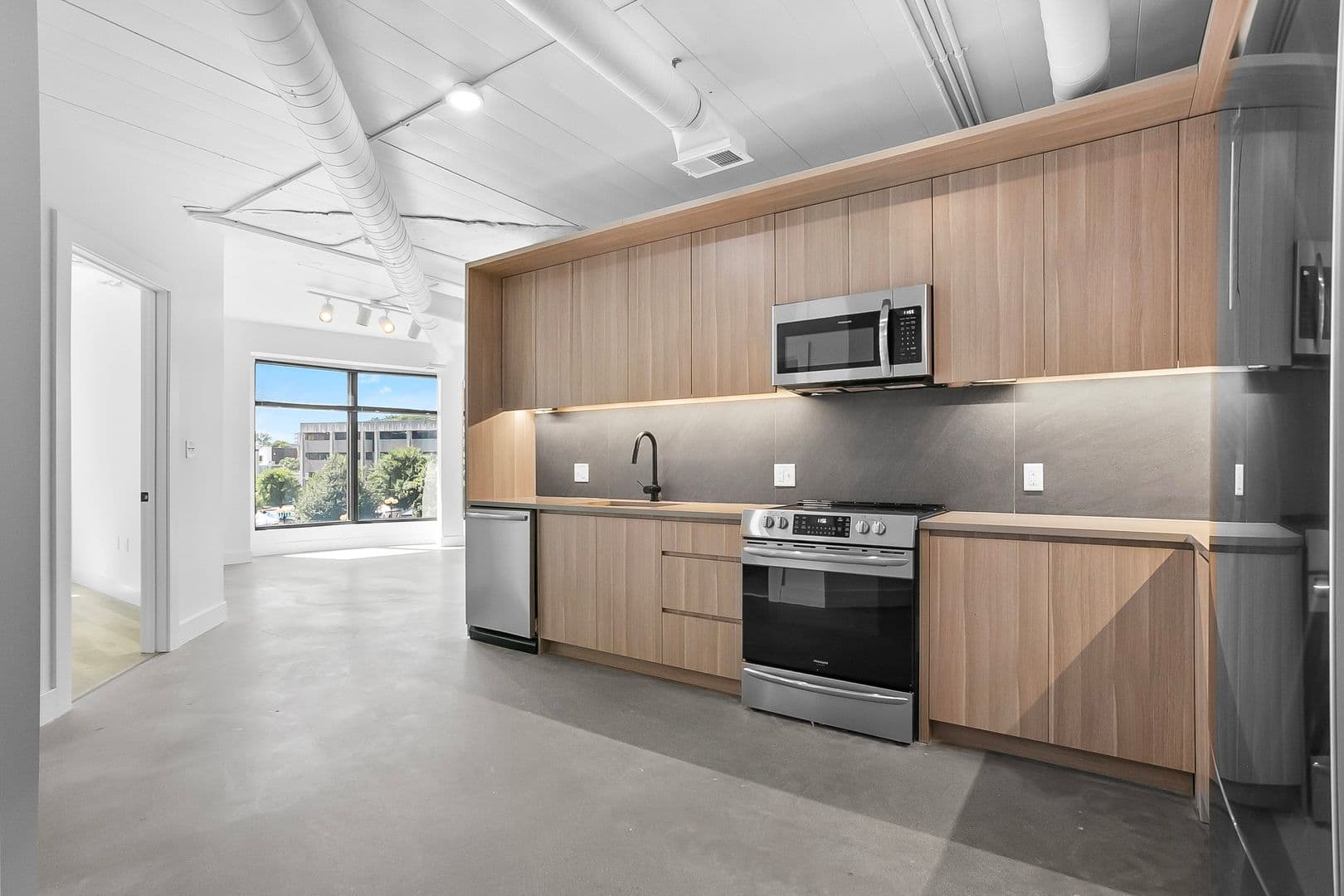 New Britain Apartment: 267 Main St