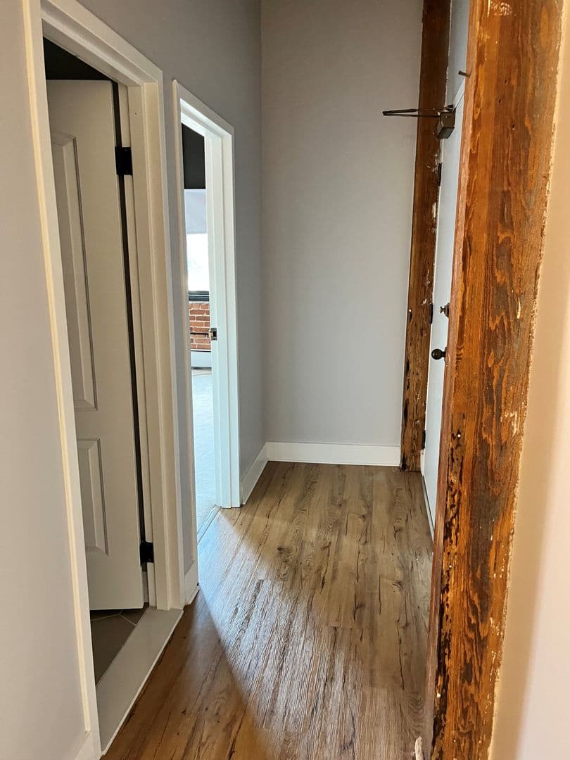 Springfield Apartment: 45 Willow Street #521