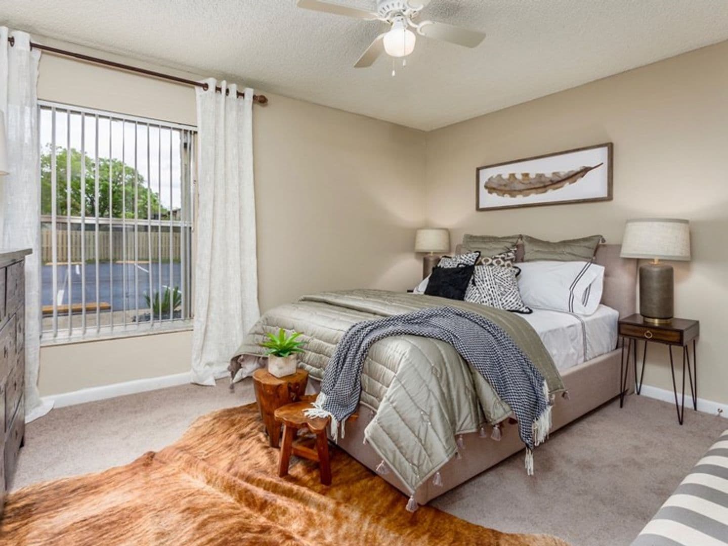 Orlando Apartment: 7325 Goldenpointe Blvd