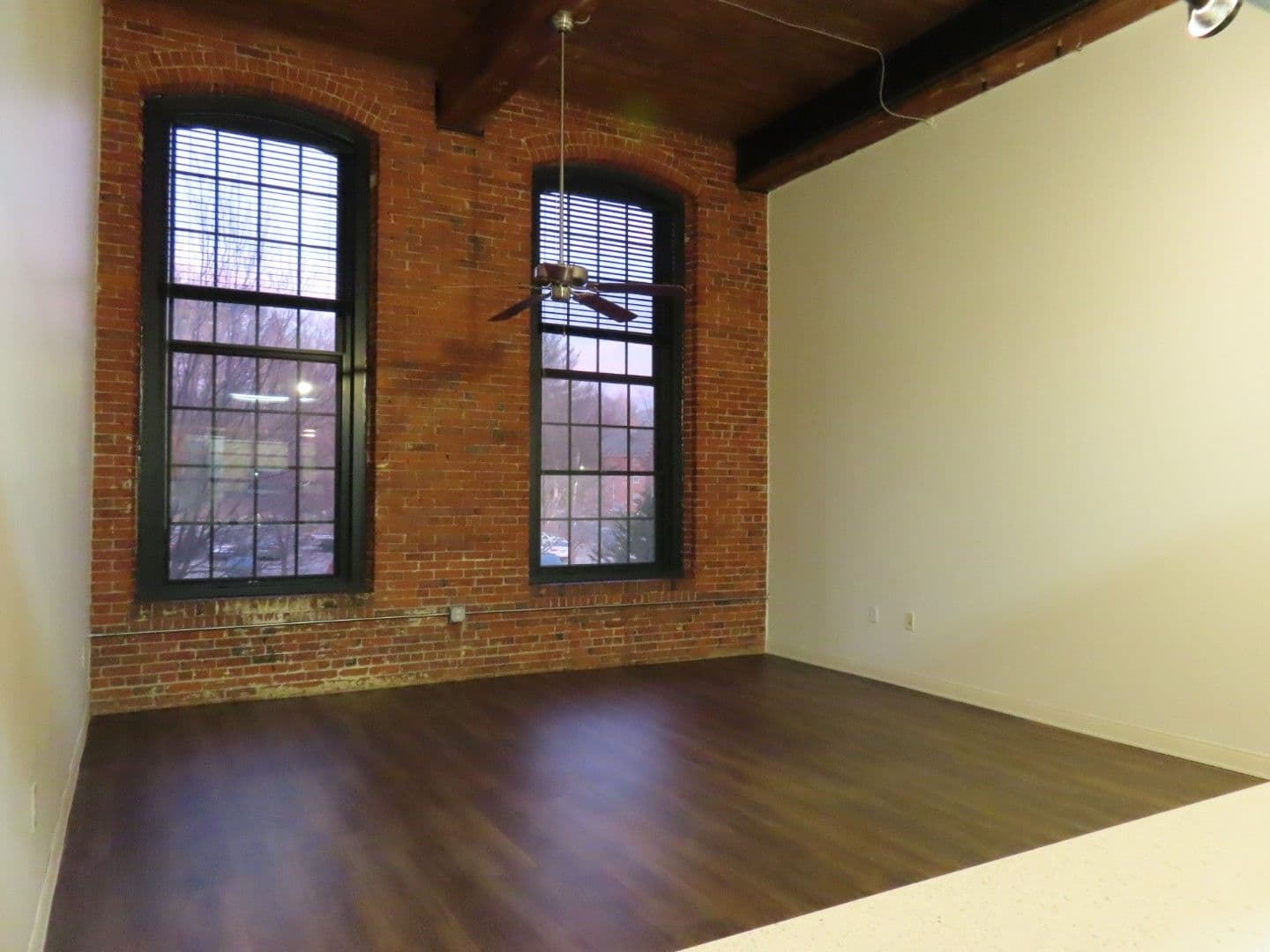 Cumberland Apartment: 51 Front St