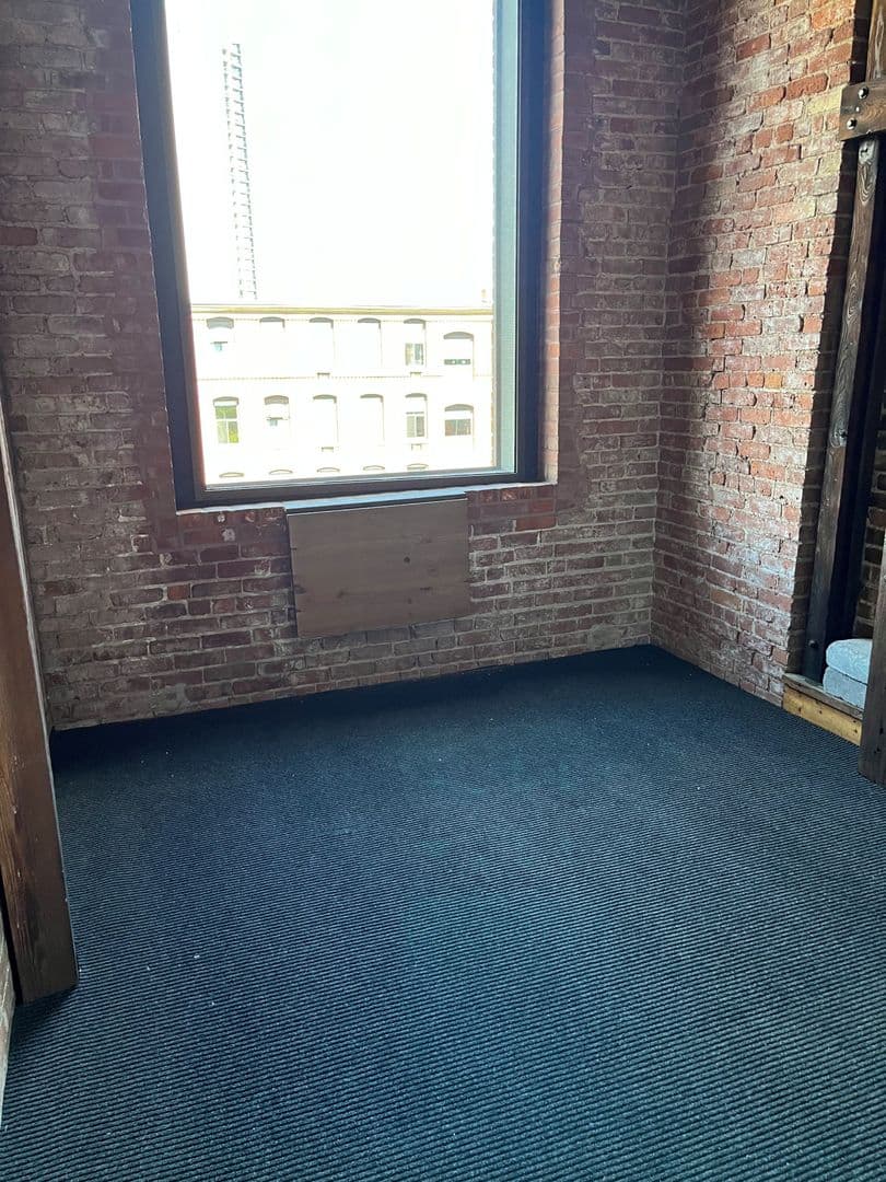 Springfield Apartment: 45 Willow Street #521