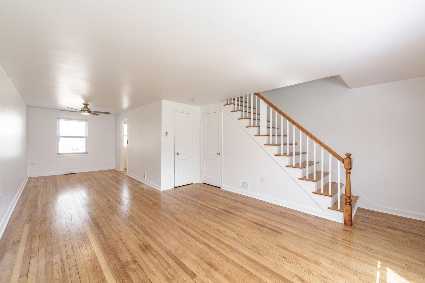 New Haven Townhome: 35 Cooper Pl