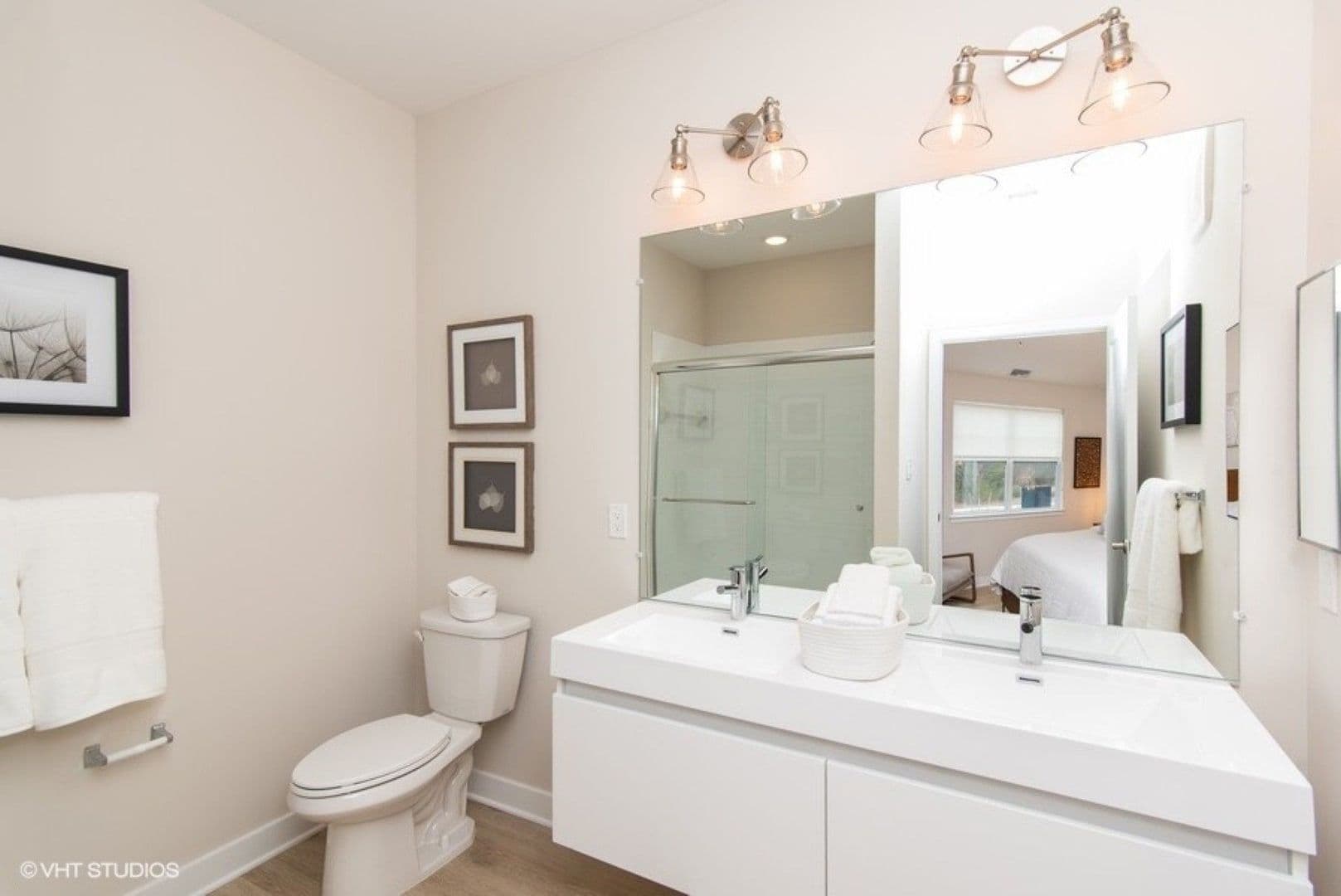 Windsor Apartment: 100 Lexington St.