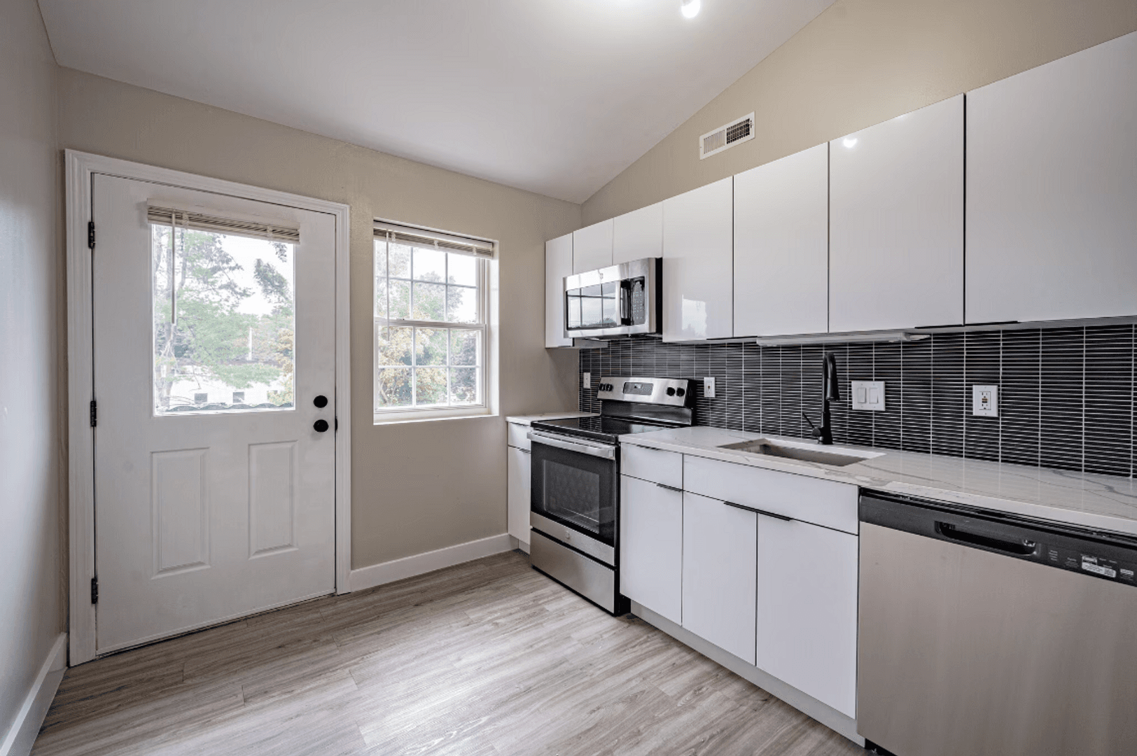Milford Apartment: 253 W River Street Milford, CT 06461