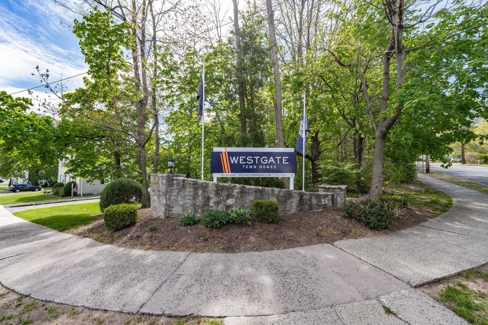 New Haven Townhome: 35 Cooper Pl