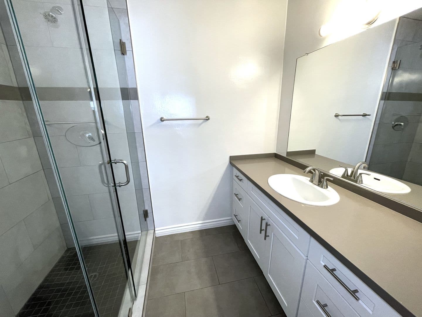 Los Angeles Apartment: 3486 Military Avenue