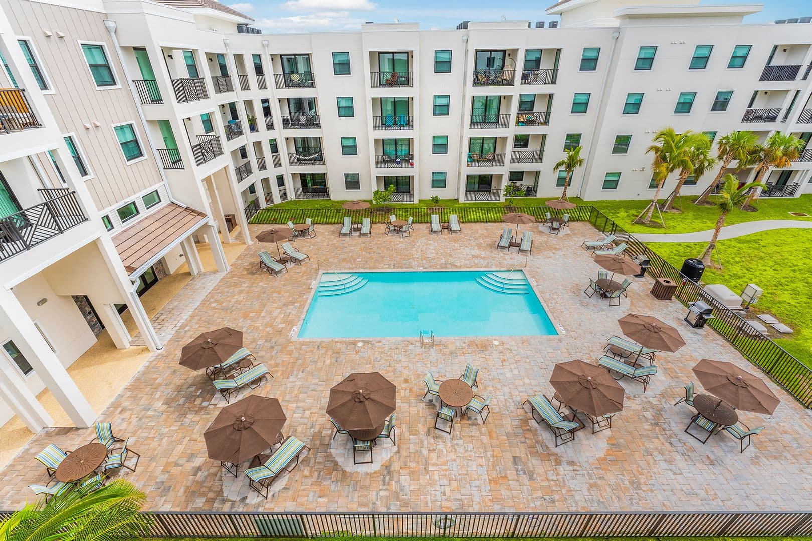 Cape Coral Apartment: 4129 Agualinda Blvd