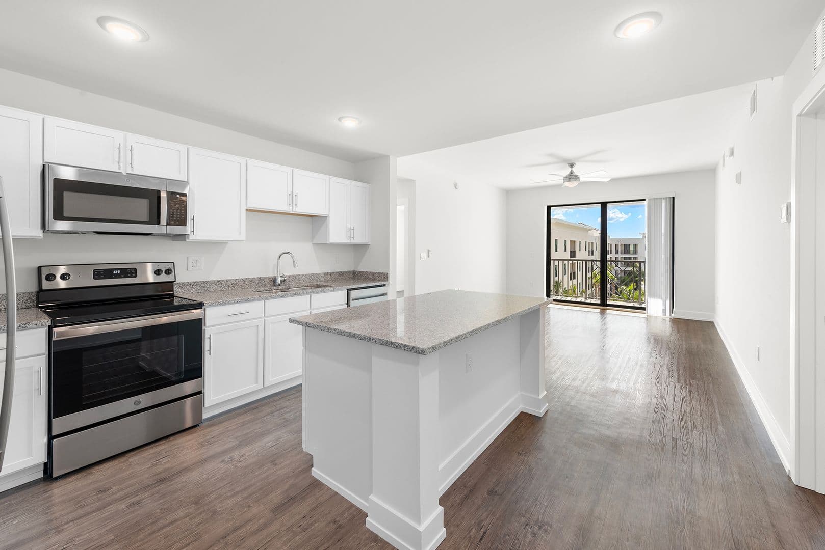 Cape Coral Apartment: 1414 SW 17th Pl