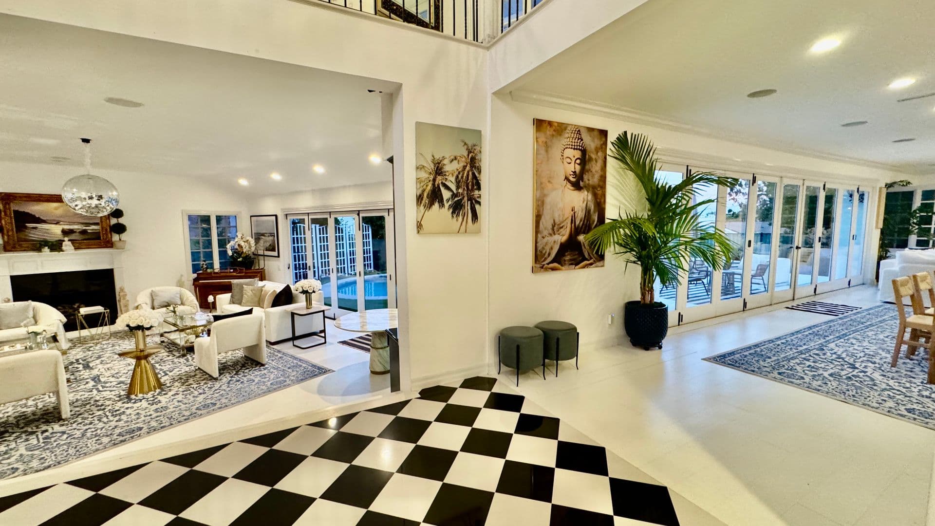 PACIFIC PALISADES House: 1423 Floresta Place