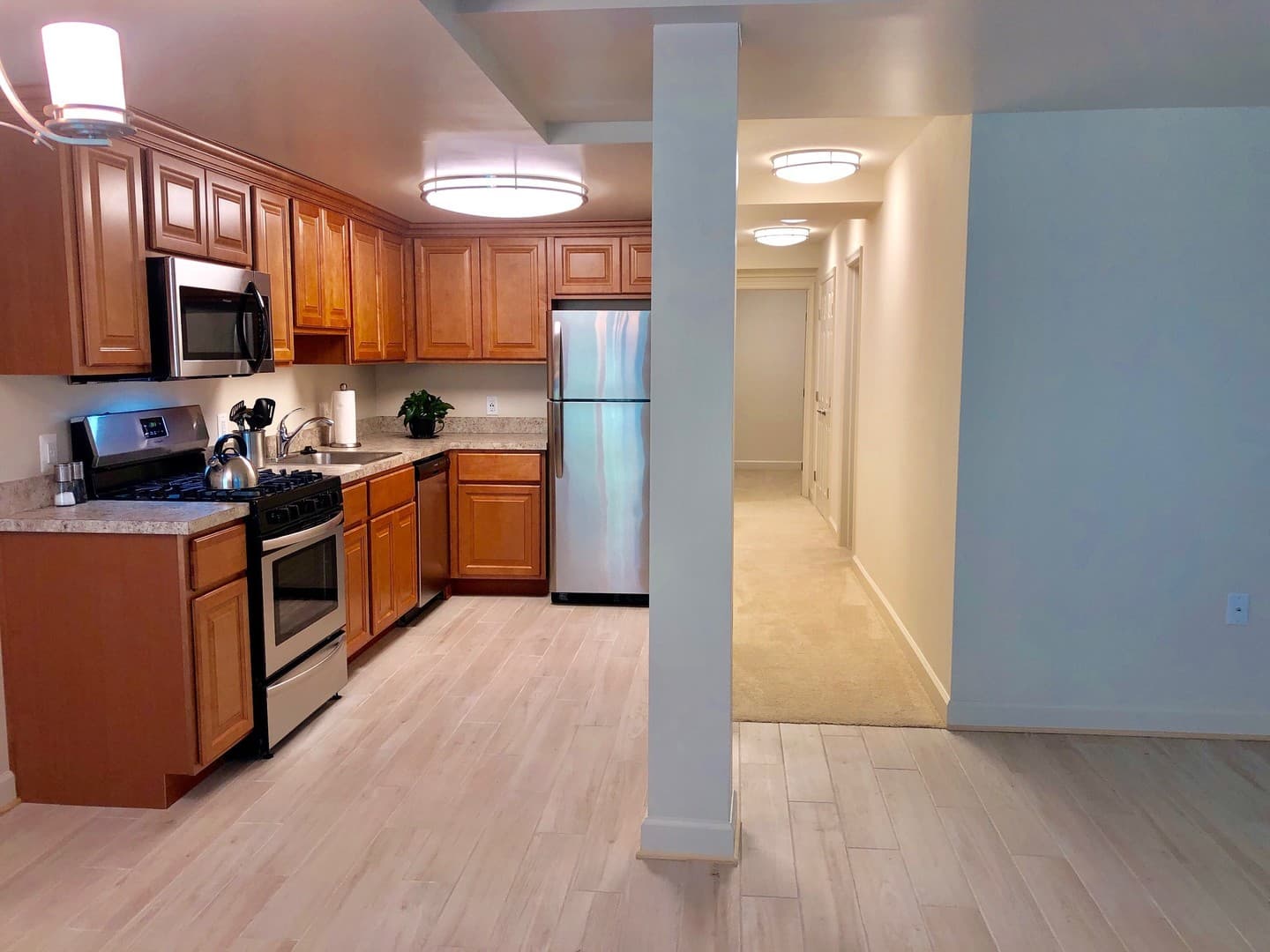 McLean Apartment: 1805 Wilson Lane