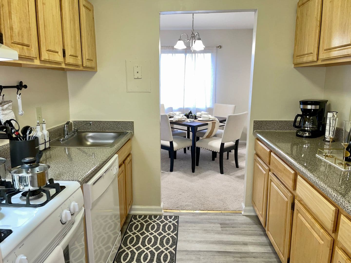McLean Apartment: 1805 Wilson Lane