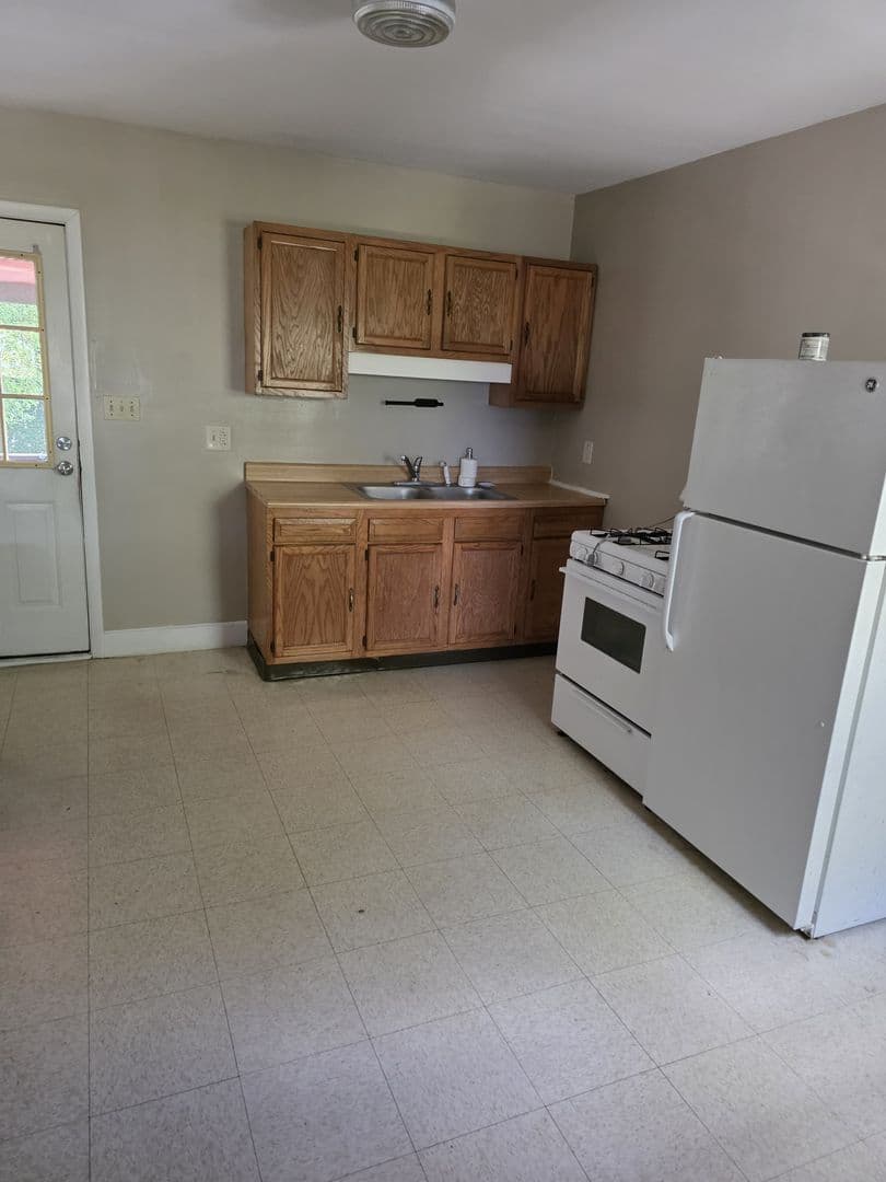 Rochester Apartment: 282 Jackson Street