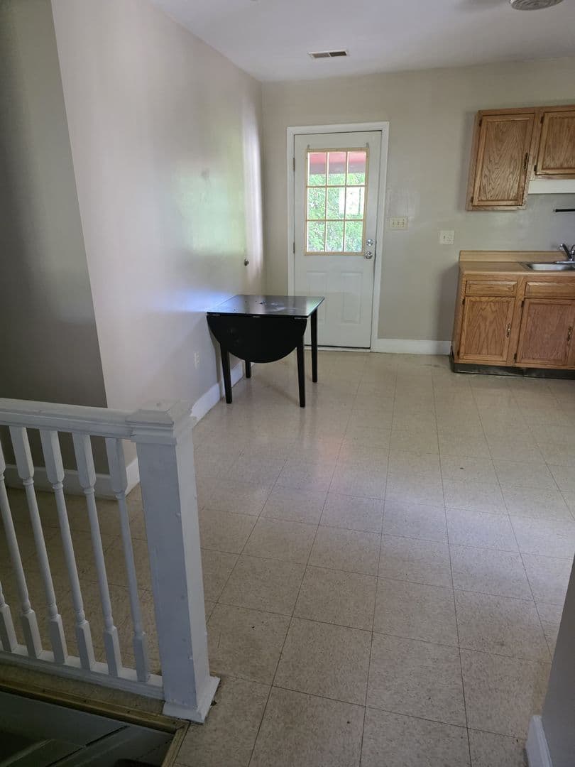 Rochester Apartment: 282 Jackson Street