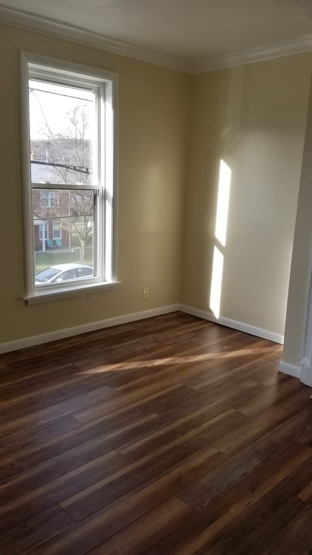 Beaver Apartment: 457 State Avenue