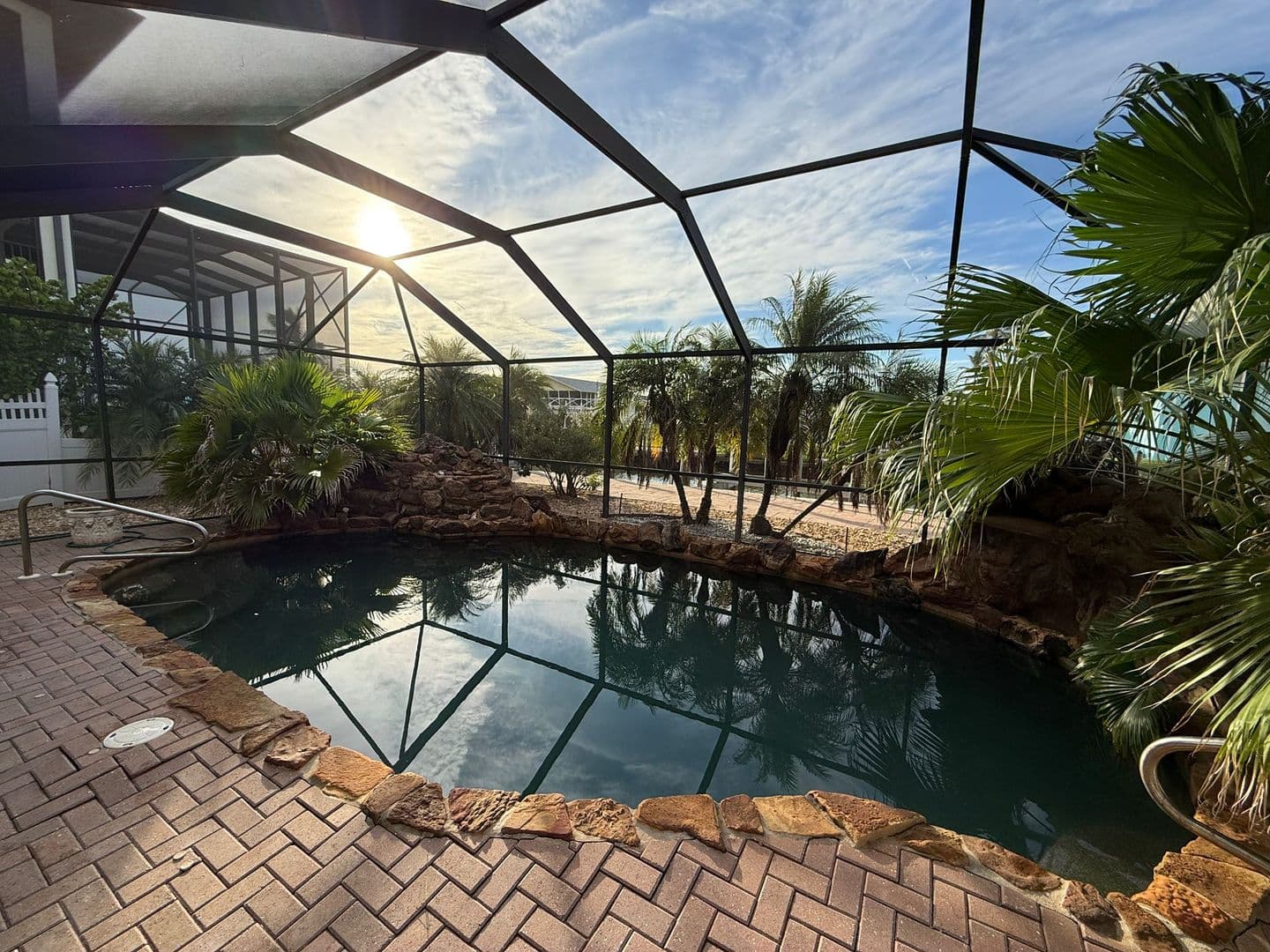 Ft Myers Beach Apartment: 247 Curlew Street