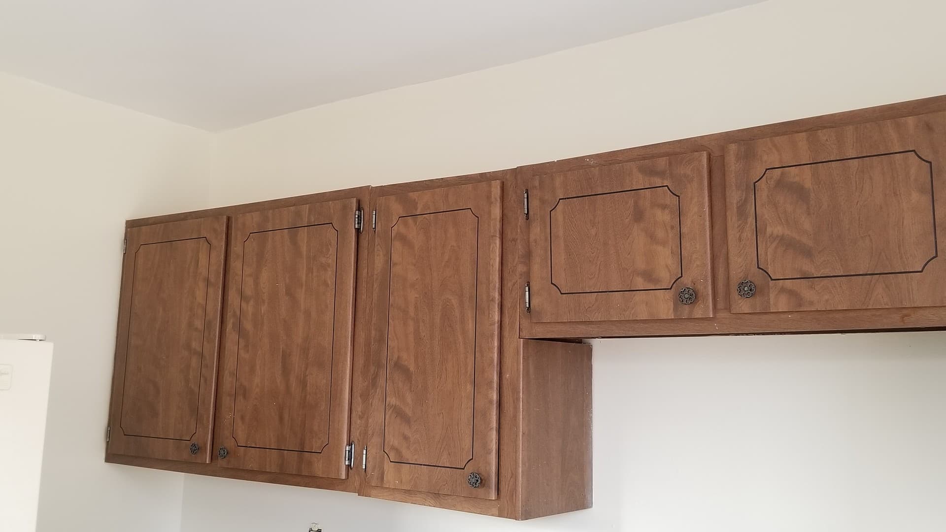 Beaver Apartment: 457 State Avenue