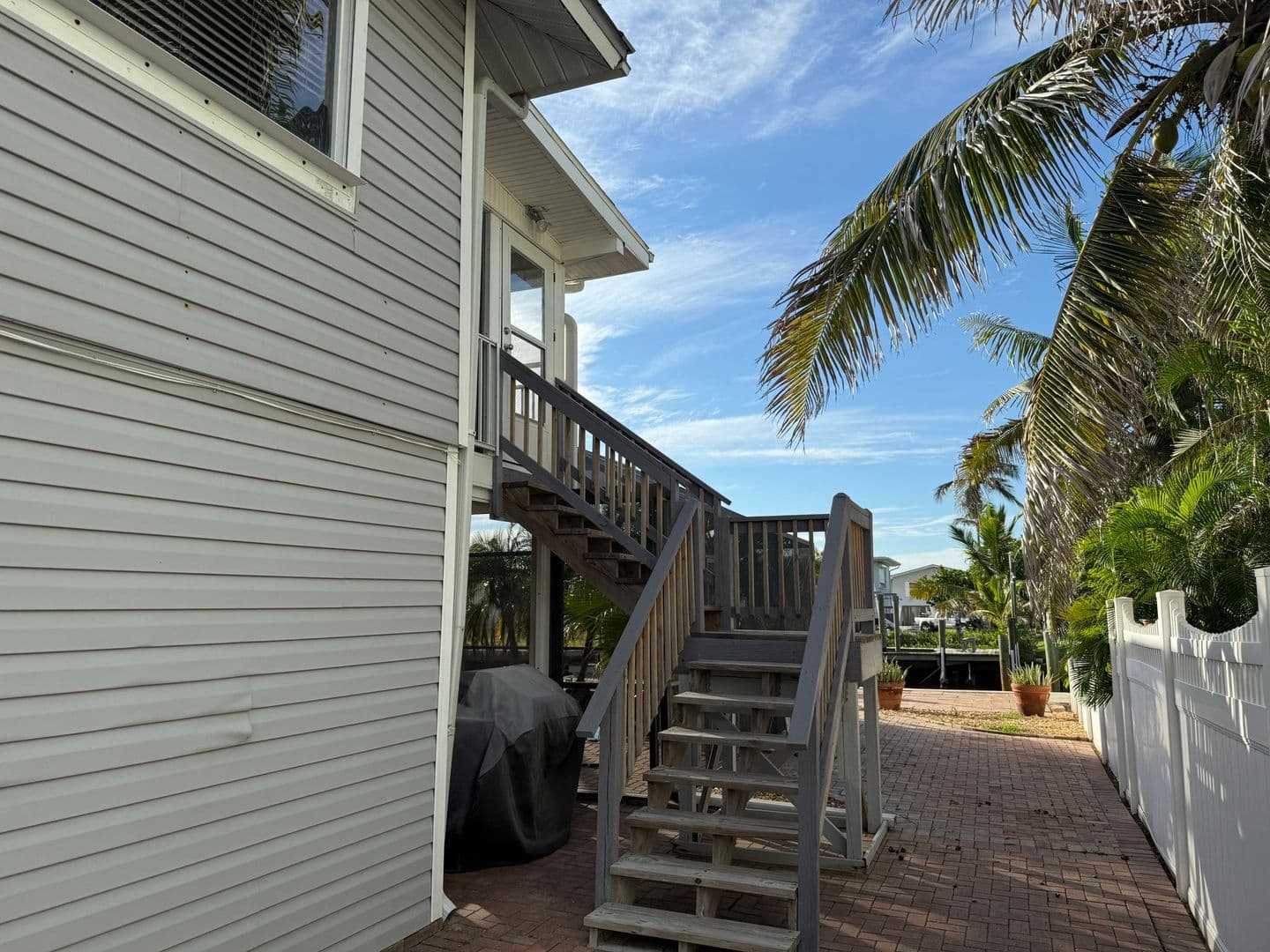 Ft Myers Beach Apartment: 247 Curlew Street