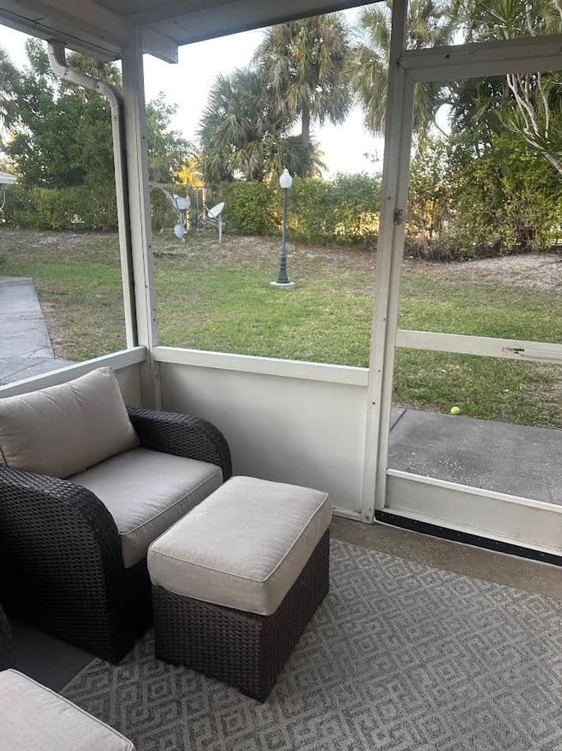 Fort Myers Townhome: 3363 Alouette Cir Bldg 104 APT 3