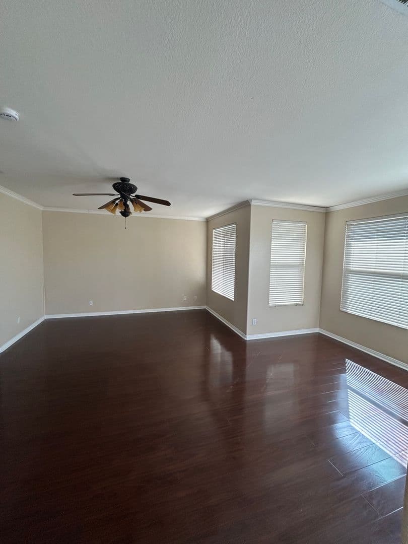 Temecula House: 32977 Anasazi Dr