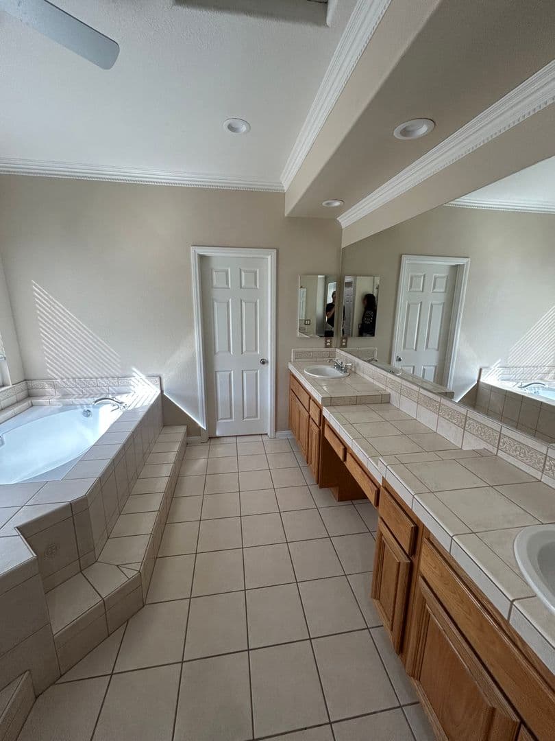 Temecula House: 32977 Anasazi Dr
