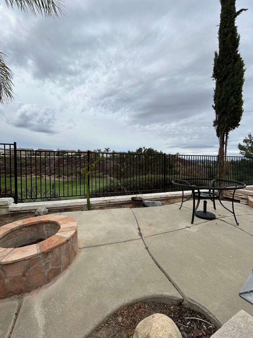 Temecula House: 45169 Tioga St