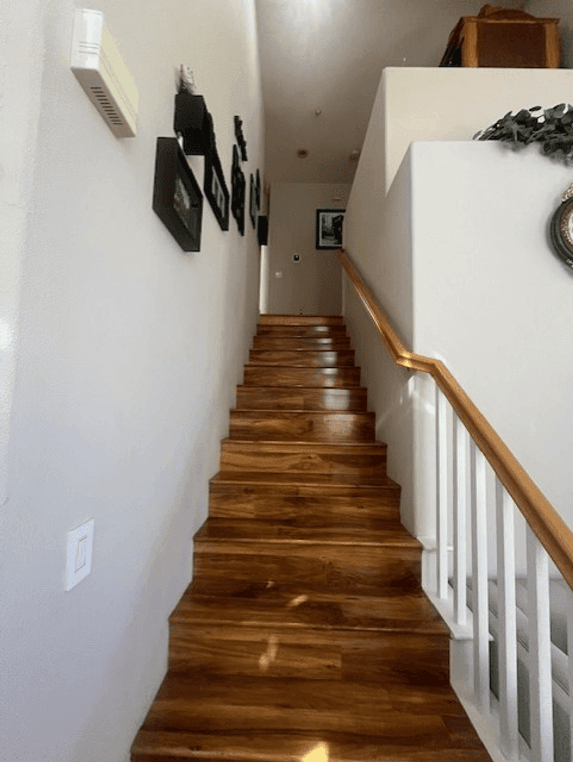 Placentia House: 1415 Samp Ln