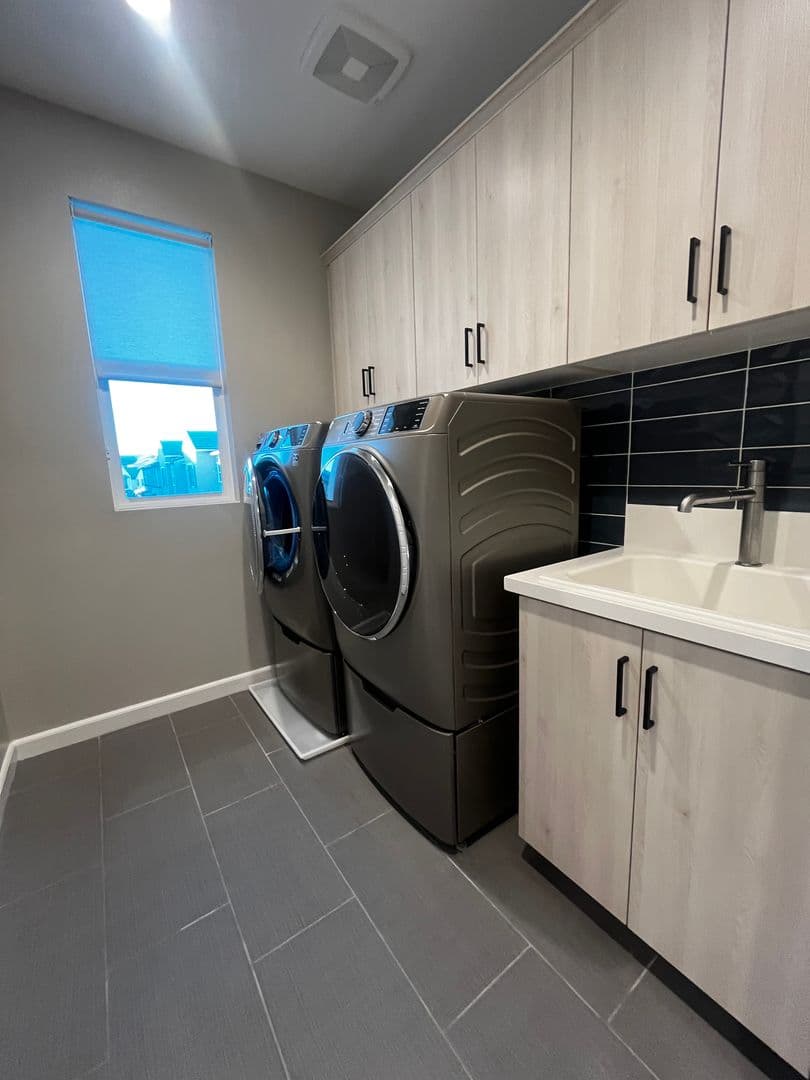 Temecula House: 32522 Brunello Way