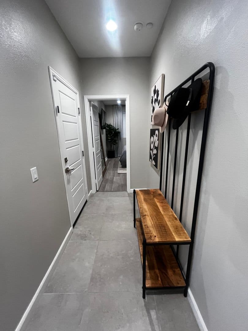 Temecula House: 32522 Brunello Way