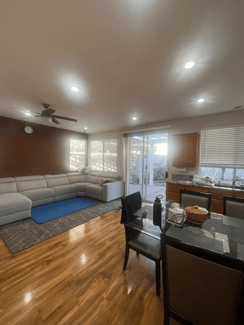 Placentia House: 1415 Samp Ln