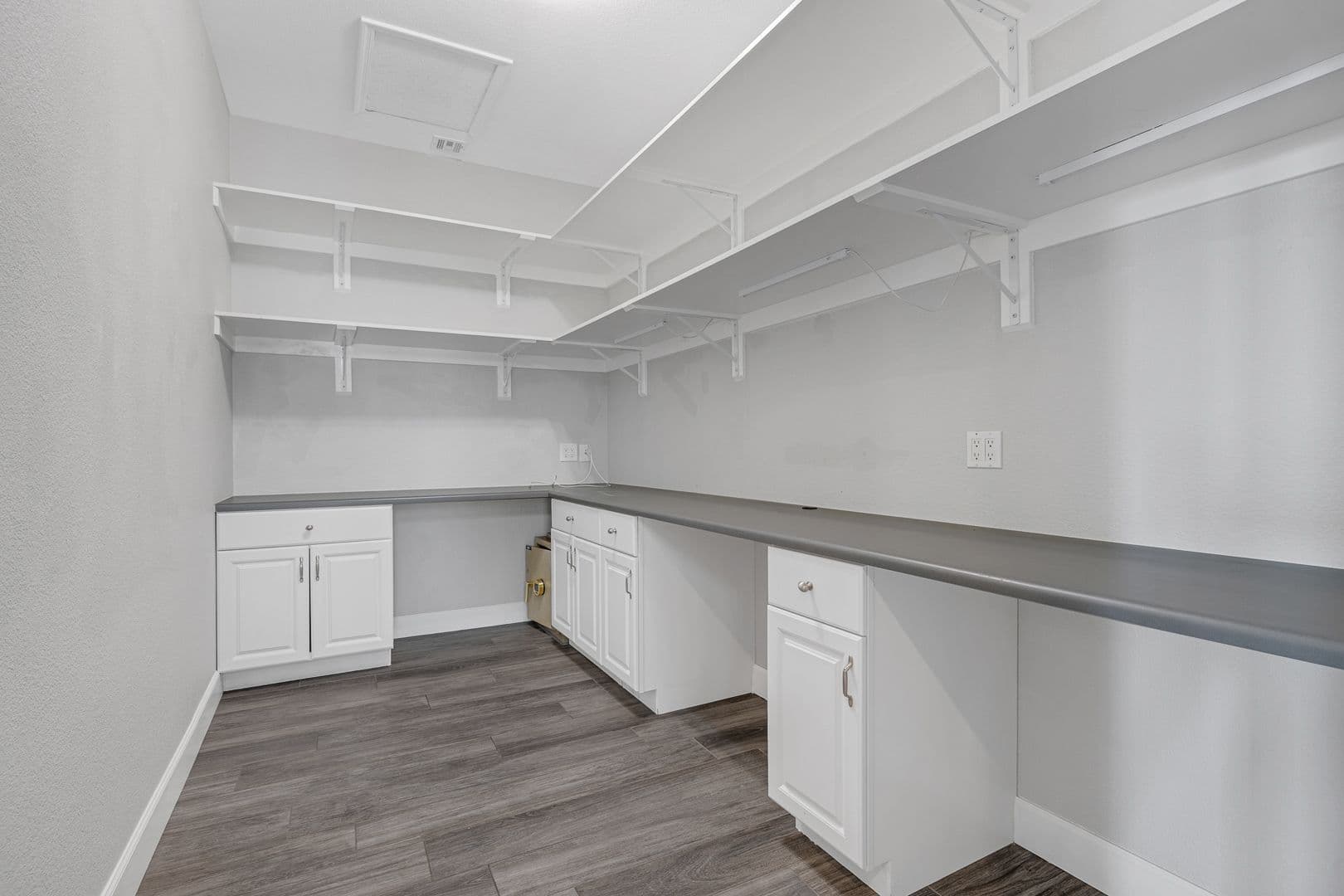 Las Vegas House: 60 Chapman Heights