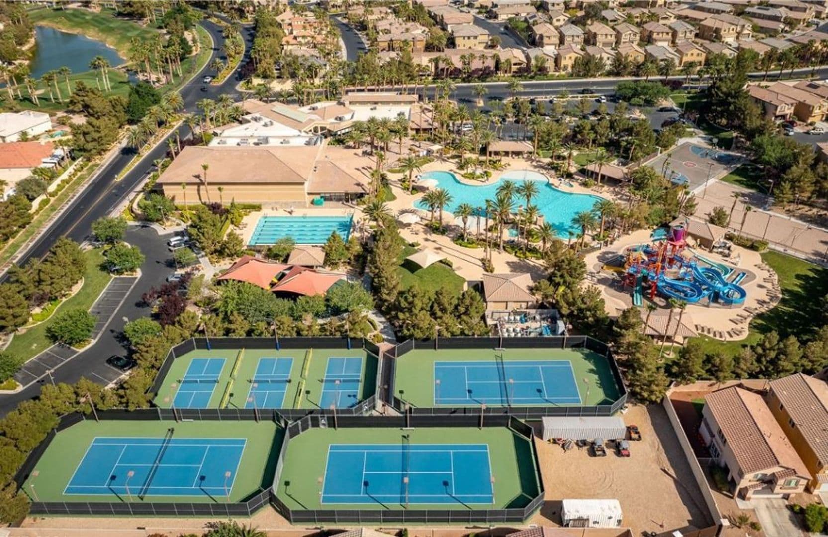 Las Vegas House: 282 Caddy Bag Ct